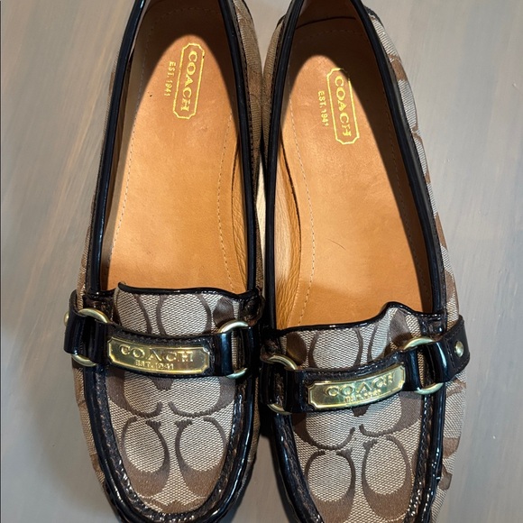 Coach Signature Brown Loafers with Black Trim - Picture 7 of 7